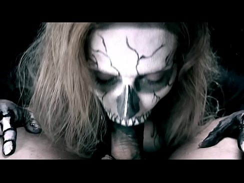 ❤️ Demon girl ngisep pitik jago karo dheweke ireng tutuk lan ngulu cum. ❌ Saru dubur ing jv.liporno.ru ❌❤